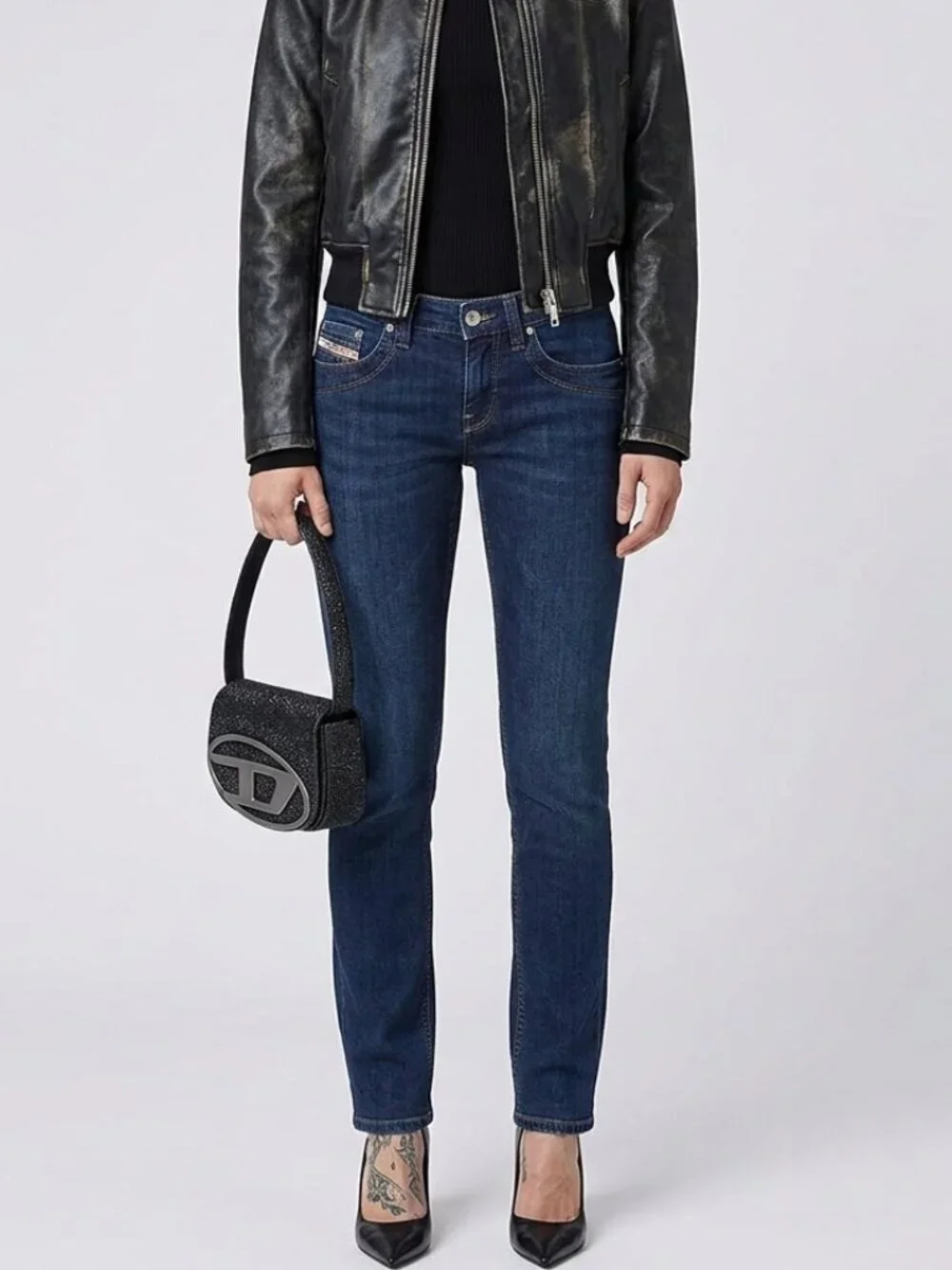Diesel Low Rise Jeans - Picture 1 of 11